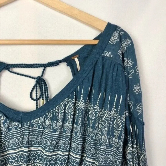 Free People Weekend Warrior Denim Blue Printed Open Back Long Sleeves S - Picture 5 of 9